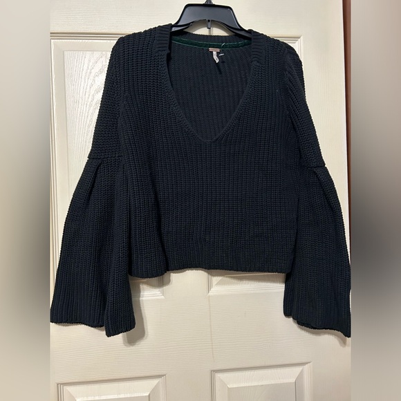 Free People | Sweater | Tops | Size XS | Pre-owned - Picture 3 of 12